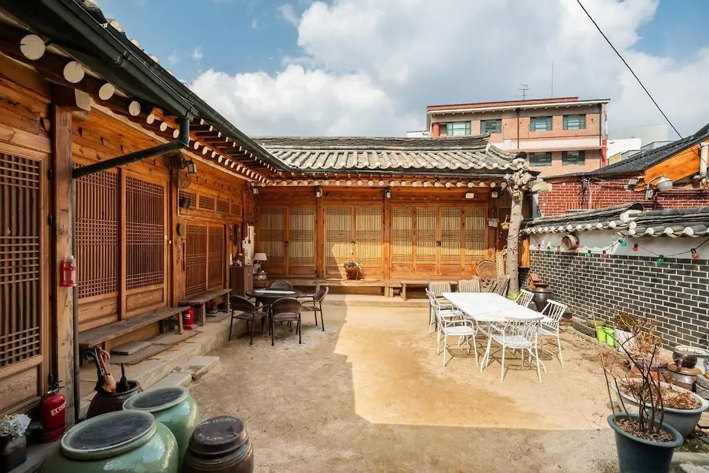 Namhyundang - Hanok Korean Traditional House Seúl