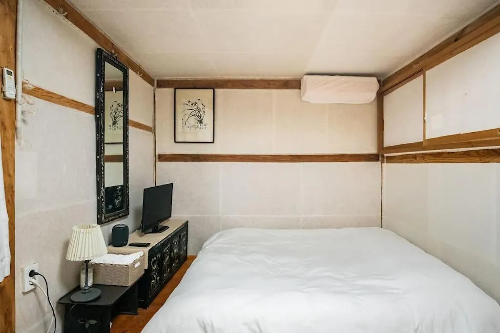 Holiday home Namhyundang - Hanok Korean Traditional House Seoul